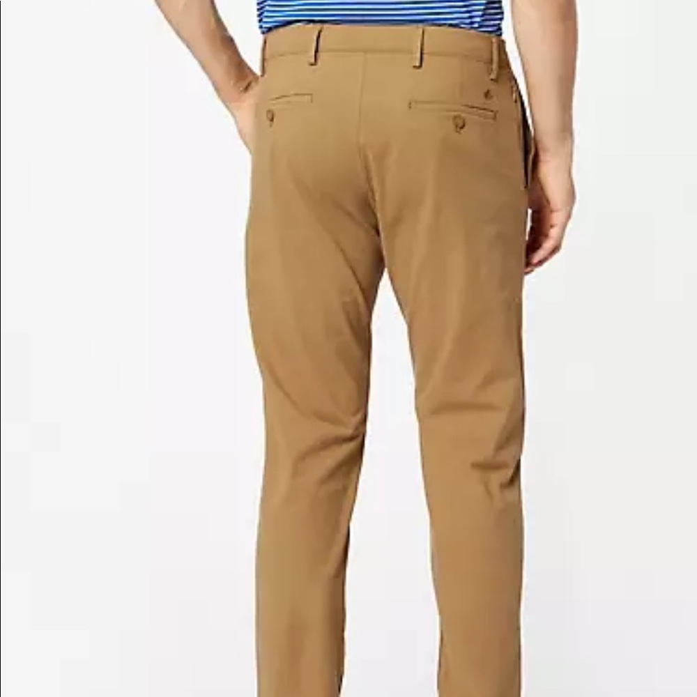 NWOT Dockers Alpha Chino Tapered